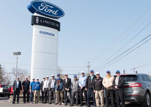2016 Baseball Canada Senior Men's Championship title sponsor Riverview Ford Lincoln sales team along with new Mayor Mike O'Brian